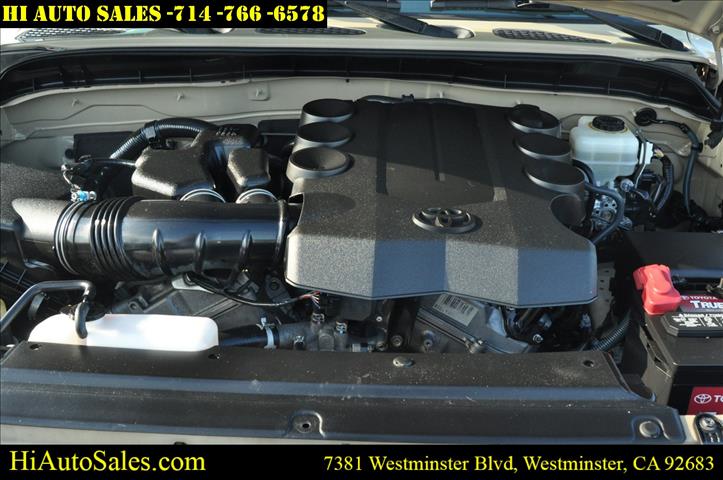 2008 Toyota FJ Cruiser Base - Photo 26