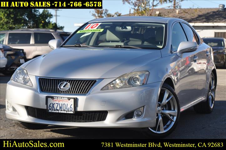 2010 Lexus IS 250's photo