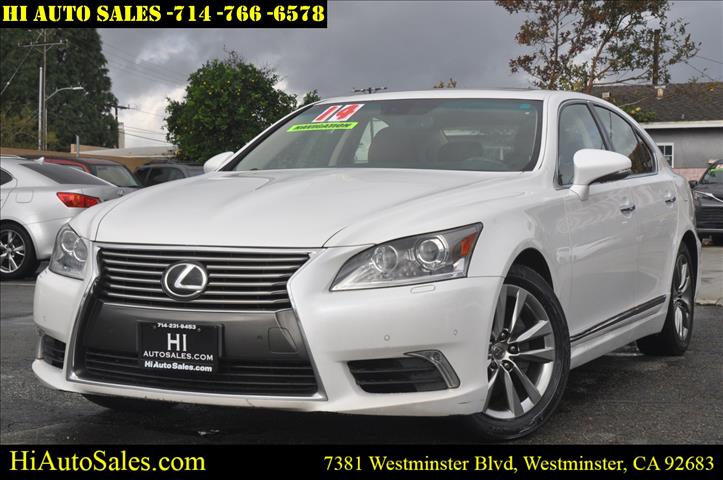 2014 Lexus LS Base's photo