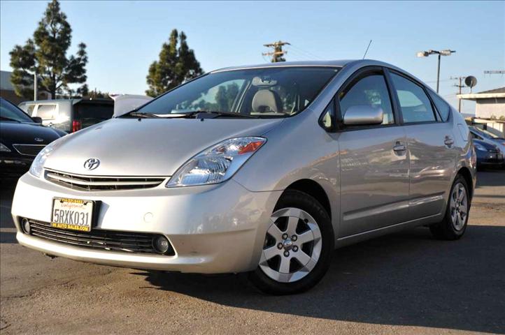 2005 toyota prius standard features #6